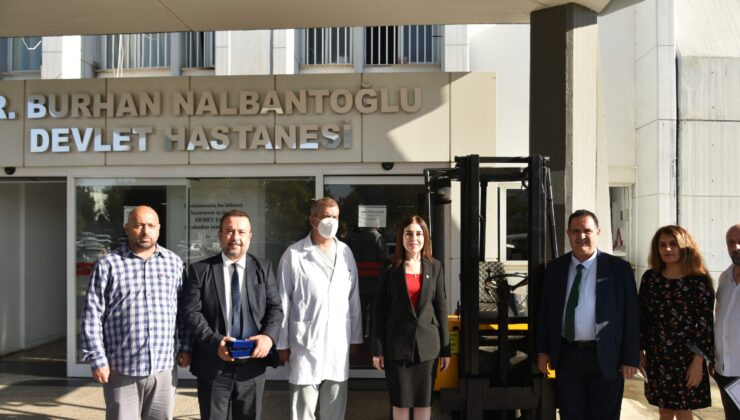 Dr. Burhan Nalbantoğlu Devlet Hastanesi’ne forklift bağışlandı