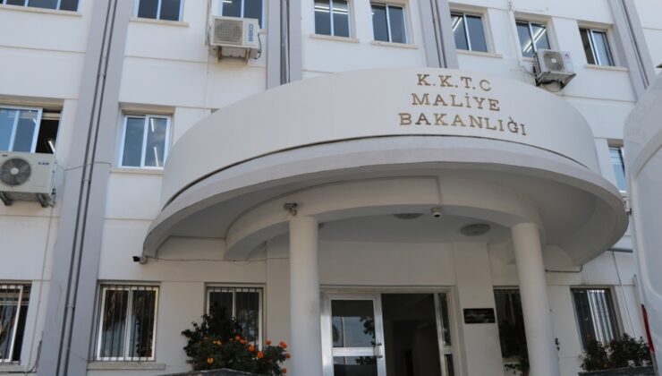 Maliye borçlanıyor