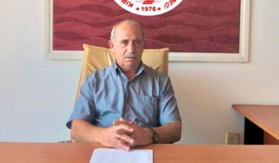 Topaloğlu, yerli, gerçeklere dayalı ve bilimsel toplu taşıma politikasına ihtiyaç duyulduğunu belirtti