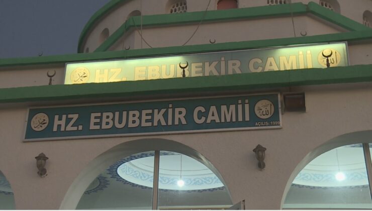 Hz. Ebubekir Camii’nde 15 Temmuz Şehitleri’ni Yad Programı düzenlendi