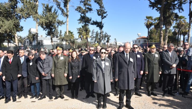 Deprem şehitleri anılıyor