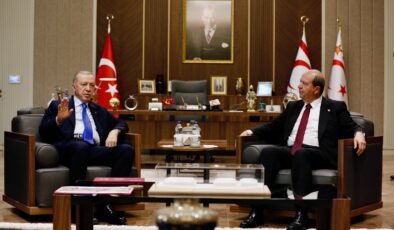 Erdoğan ve Tatar, Cumhurbaşkanlığı’nda bir araya geldi