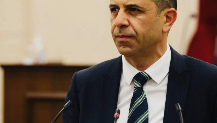 HP billboardlara zarar verilmesiyle ilgili polise şikayette bulundu