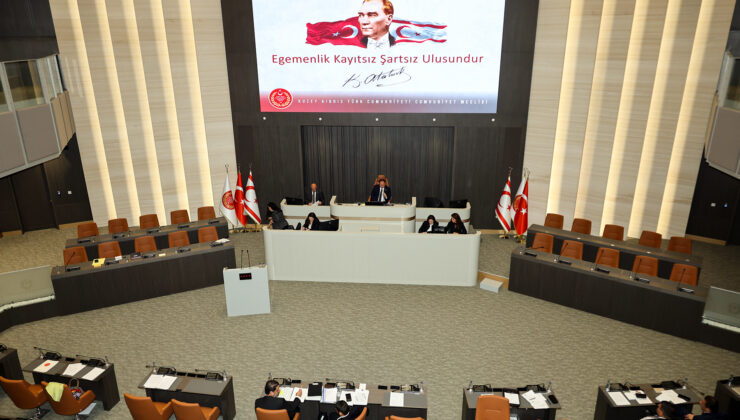 Genel Kurul’da güncel konuşmalar yapılıyor