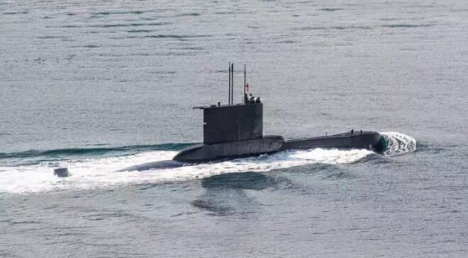Türk Deniz Kuvvetleri Komutanlığı’na bağlı denizaltıdan 19 Mayıs kutlamaları çerçevesinde KKTC’ye ziyaret