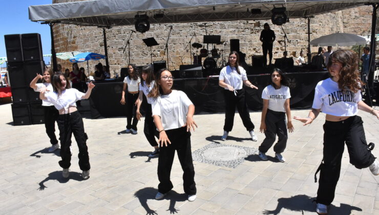 19 Mayıs Atatürk’ü Anma, Gençlik ve Spor Bayramı Girne Antik Liman’da kutlandı