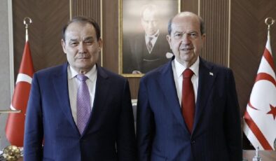 Cumhurbaşkanı Tatar, Türk Yatırım Fonu Başkanı Baghdad Amreyev’i kabul etti