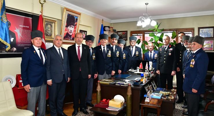 Cumhurbaşkanı Tatar, Türkiye Muharip Gaziler Derneği Trabzon Şubesini ziyaret etti