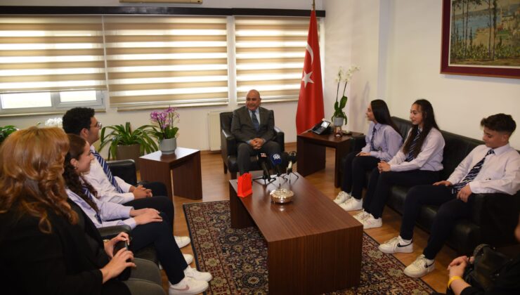 Başçeri, 20 Temmuz Fen Lisesi öğrencilerini kabul etti