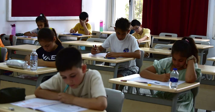 Talim ve Terbiye Dairesi Müdürlüğü KGS-2 sınavının tarihinde değişiklik yapılacağı yönündeki spekülasyonlar nedeniyle basın açıklaması yaptı