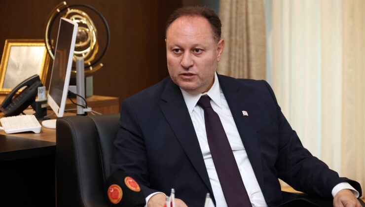 Öztürkler: Güney’i ödüllendiren AB aynı tutumunu sürdürüyor